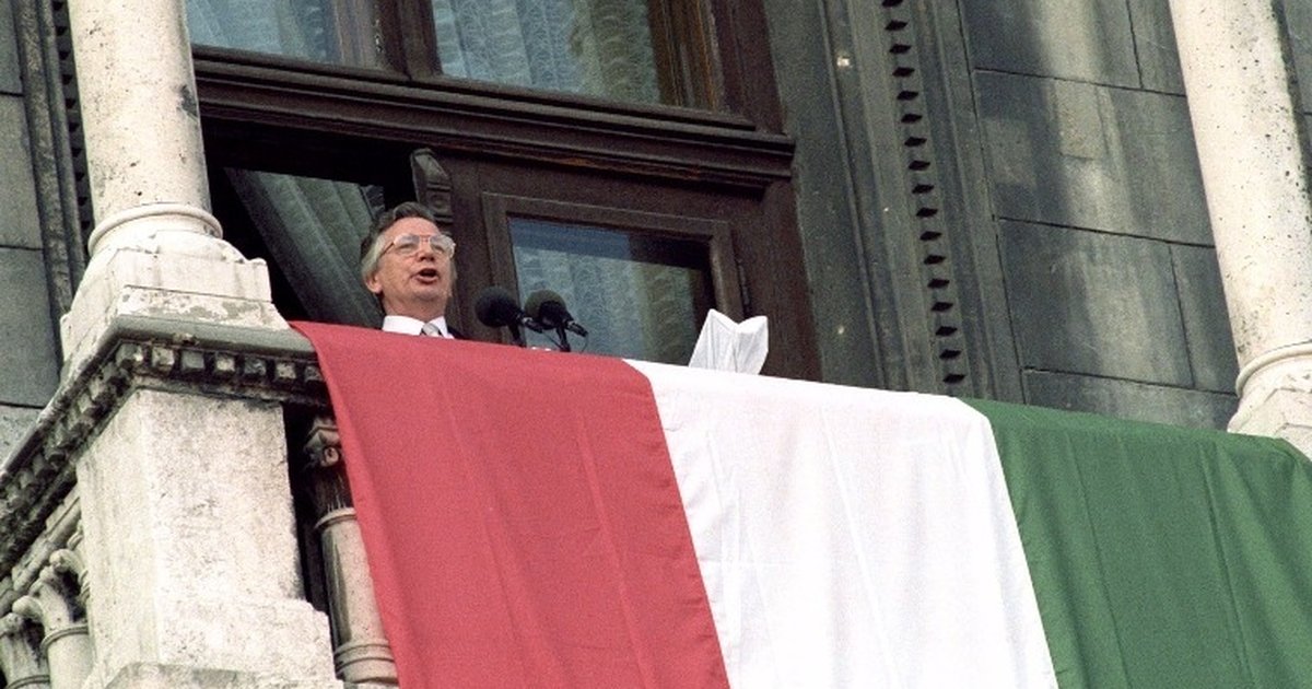 magyar köztársaság ünnepe